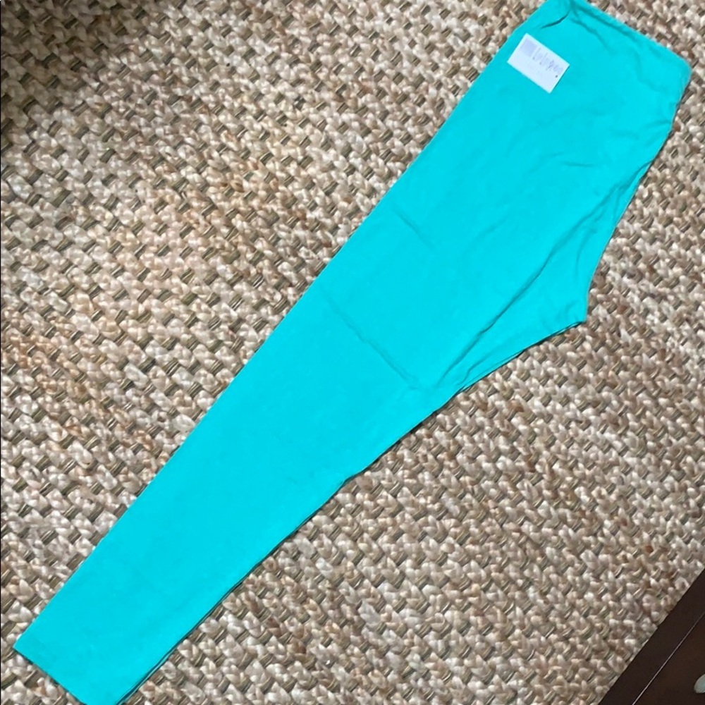 Lularoe Tall and Curvy (TC) Leggings